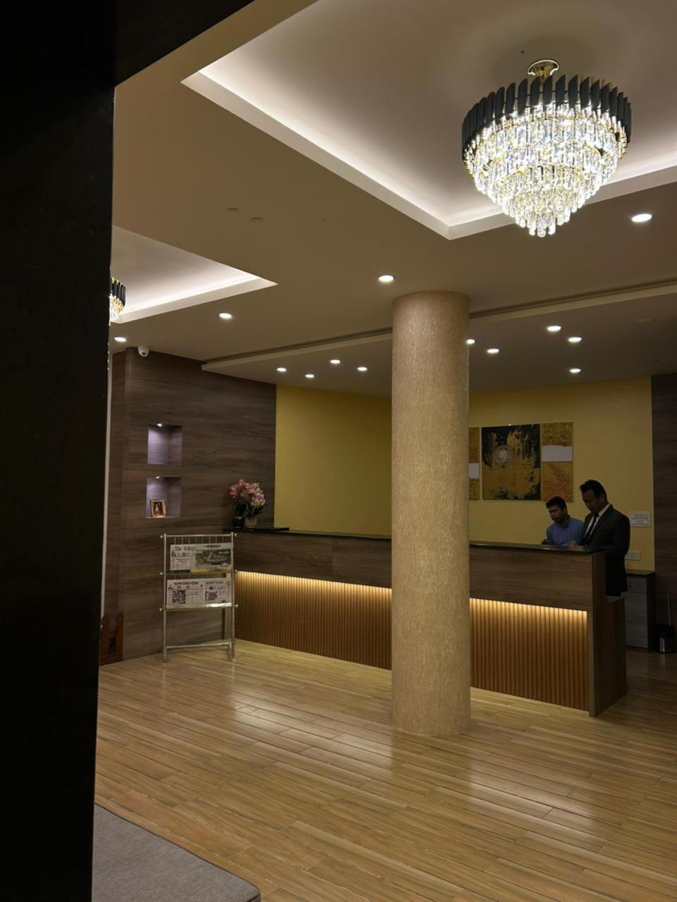 Hotel Dolly Siliguri Bagian luar foto