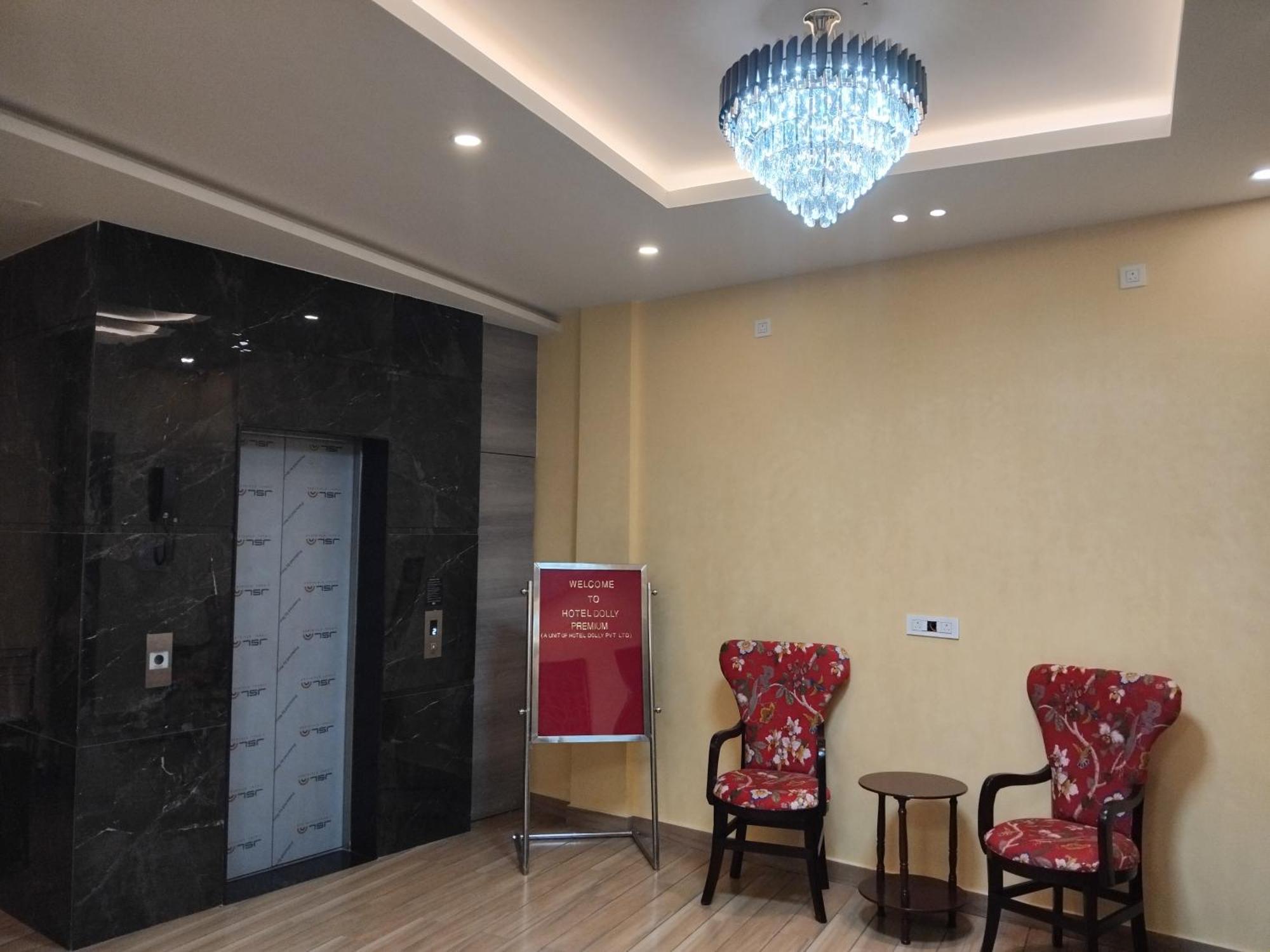 Hotel Dolly Siliguri Bagian luar foto
